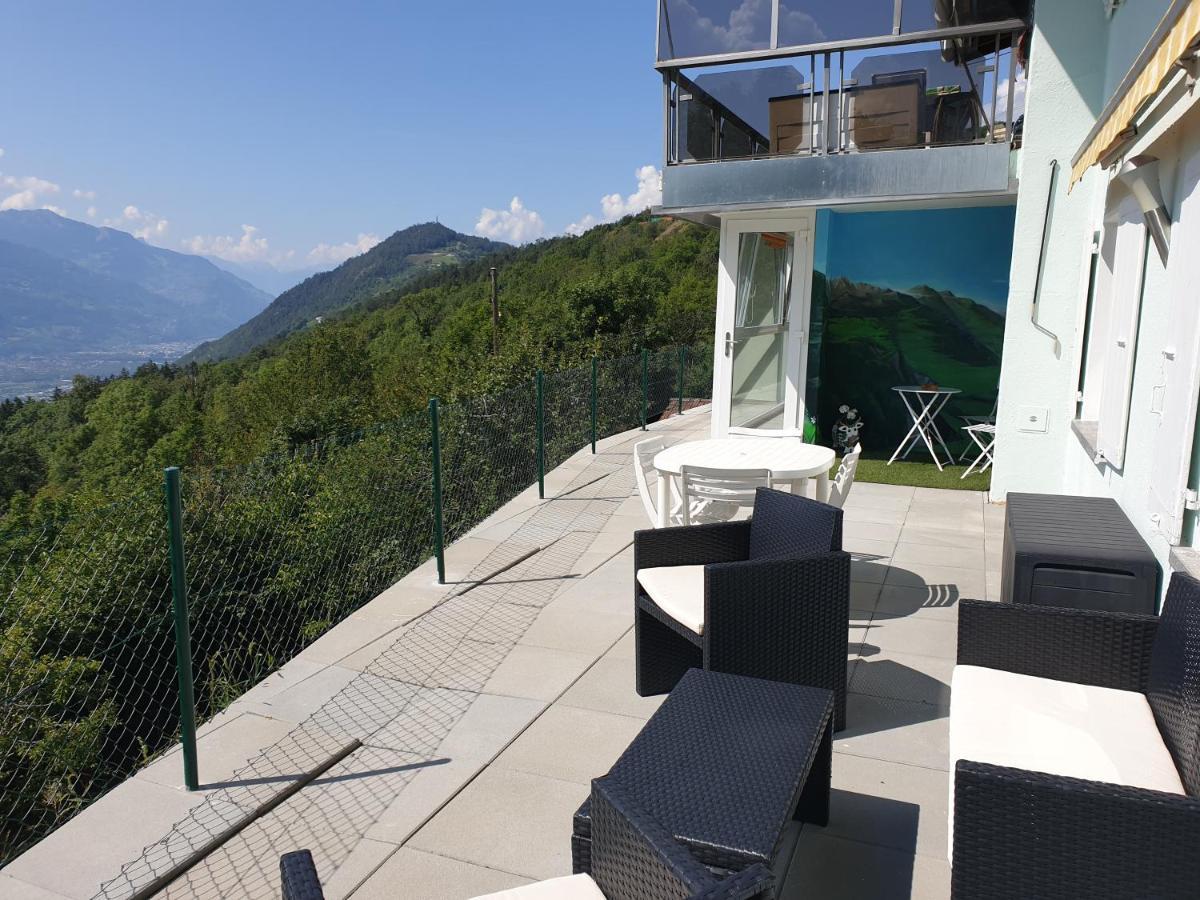 Appartement D'Hotes An Kaz La Crans-Montana Bagian luar foto